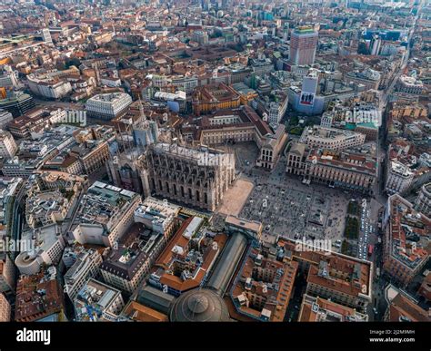 Aerial view of Piazza Duomo in front of the gothic cathedral in the ...