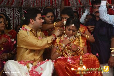 ULTRA MATRIMONY : Kerala Hindu Marriage Rituals