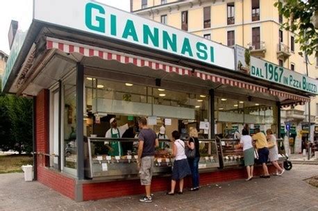 5 places to grab Street food in Milano | Erasmus blog Milan, Italy