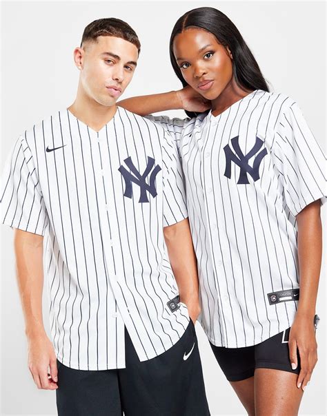 White Nike New York Yankees Home Jersey - JD Sports NZ