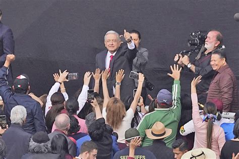 Mexico president holds massive rally ahead of 2024 elections | Borneo Bulletin Online