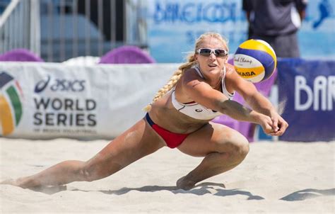 Mikasa Signs Beach Volleyball Phenom Sara Hughes | MIKASA