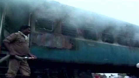 Train fire in India kills 32; death toll may rise | CNN