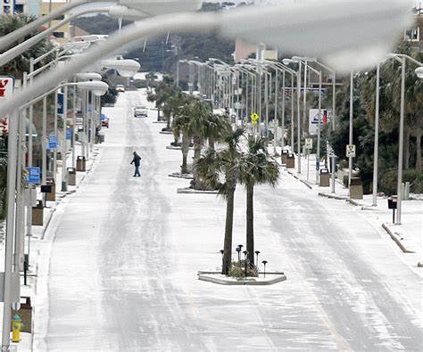 Thousands stranded on snowy roads after crashes across the South as ...