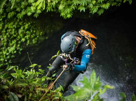 Bali Canyoning Trips - Wandernesia