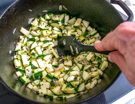 Easy Calabacitas Soup | Mexican Please