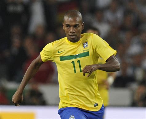 Fernandinho, Rafinha named in Brazil squad | FourFourTwo