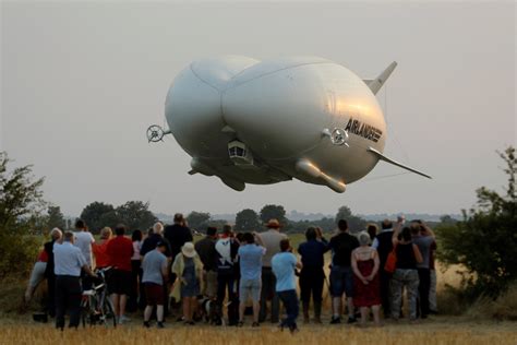 Airlander 10, World's Largest Airship Dubbed 'Flying Bum,' Takes Maiden ...