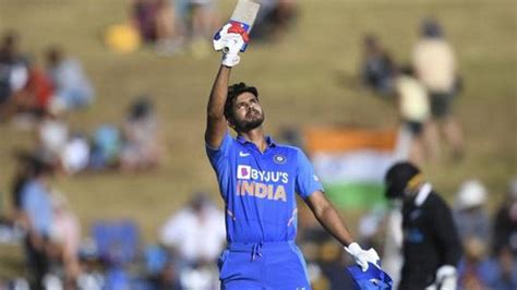 ‘Was very angry, rude’ - Shreyas Iyer recalls how he changed his batting style to get India call ...