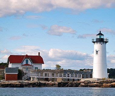 marsdad Portsmouth Harbor Light, New Castle, NH The first wooden lighthouse at New Castle’s Fort ...