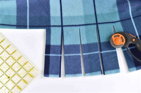 How to Make a Fleece Tie Blanket