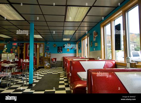 Retro 1950s style diner, New York State, USA Stock Photo - Alamy