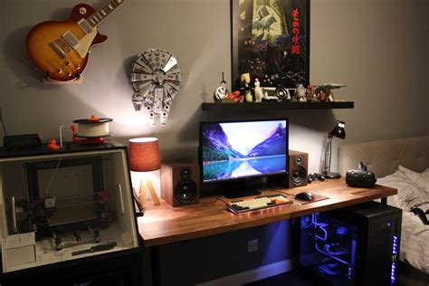 My desktop computer setup. : r/battlestations