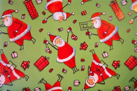 Wrapping Paper Santa Clauses Funny - Free photo on Pixabay