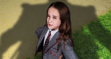 Alisha Weir Brings Matilda to Life In ‘Matilda The Musical’ First Look ...