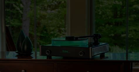 McIntosh Turntables for High Performance Vinyl Listening at Home