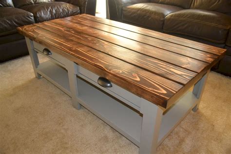 Gorgeous 30 Inspiring DIY Rustic Coffee Table Ideas Remodel https://roomadness.com/2017/10/27/30 ...