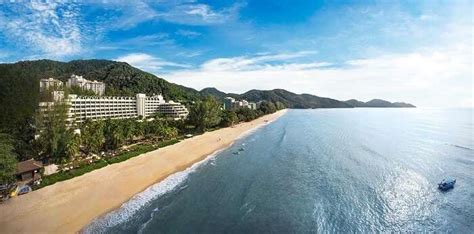 10 Best Penang Beach Resorts For A Luxurious Stay