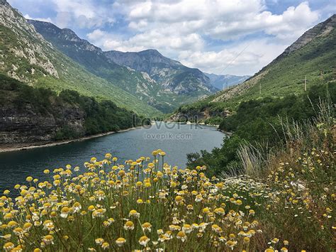 A Landscape Of Lakes And Mountains In Europe Picture And HD Photos ...