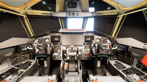 Cockpit do novo bombardeiro B-52 Stratofortress modernizado » Força Aérea