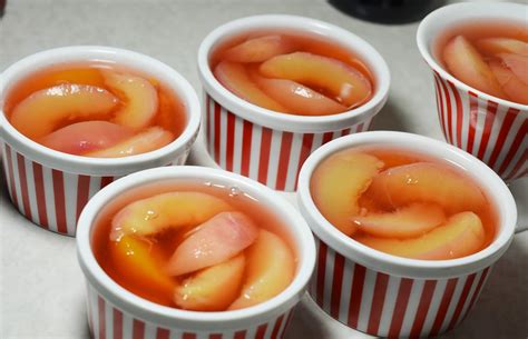 Peach Jelly Recipe | RecipeStudio