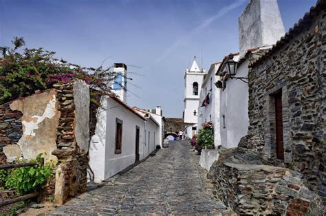 5 Amazing Villages to Visit in Alentejo, Portugal