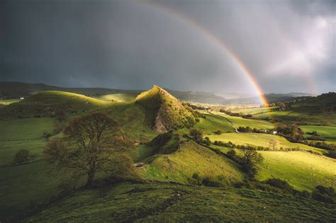 The 2022 Landscape Photographer of the Year Contest Captures Stunning Environments Around the U ...