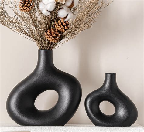 Black Ceramic Vases Set 2, Nordic Modern Totem Vases, Donut Vases in ...