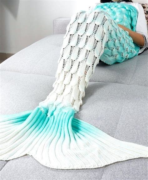 How To Crochet A Mermaid Tail Photo Prop