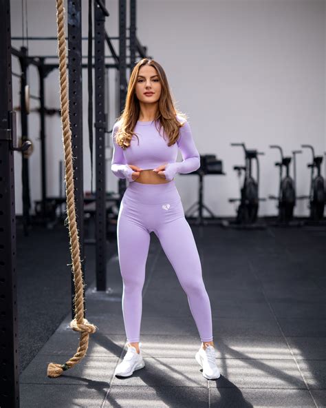 Power. | Gym clothes women, Cute gym outfits, Gymwear outfits