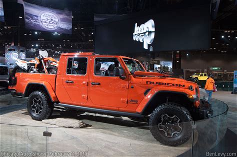 Orange Jeep Gladiator Rubicon - BenLevy.com