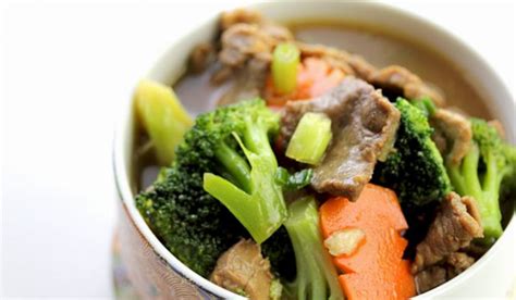 Vietnamese Beef and Broccoli Recipe (Thit Bo Xao) | Food