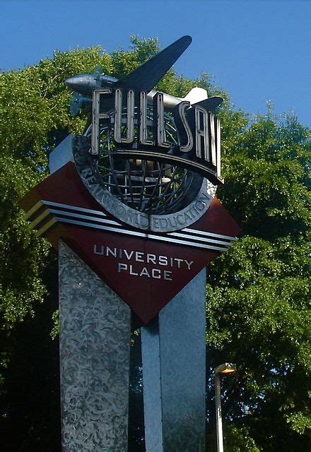 Full Sail University - Wikipedia