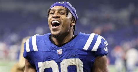 Jonathan Taylor Jokes About NFL Drug Test After 91 Yards, 2 TD in Colts' Win vs. Bucs | News ...