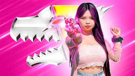 Power Rangers Dino Fury Pink Ranger Morph - YouTube