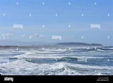 Pacific Ocean Waves Stock Photo - Alamy