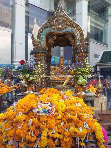 Tibetan Buddhism and Culture: The Majestic Four- Faced Brahma San Phra ...