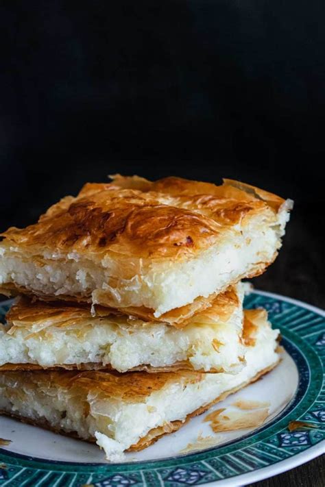 30-minute Cheese Pie (with Feta and Anthotyro) - Real Greek Recipes