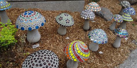 Concrete Mushrooms by Elizabeth | Janesville Farmers Market | Paris crafts, Mushroom crafts ...