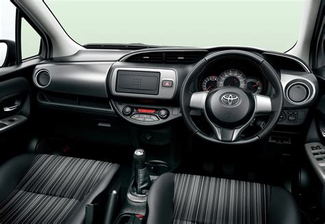 Toyota Yaris (Vitz) Gets Aygo-Style Facelift - autoevolution