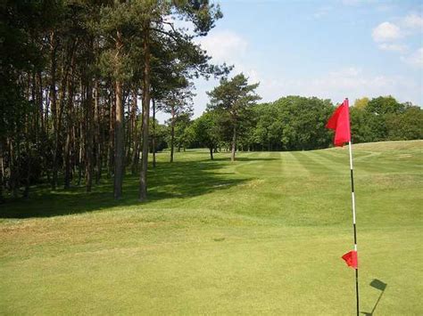 Leatherhead Golf Club in Leatherhead, Mole Valley, England | Golf Advisor