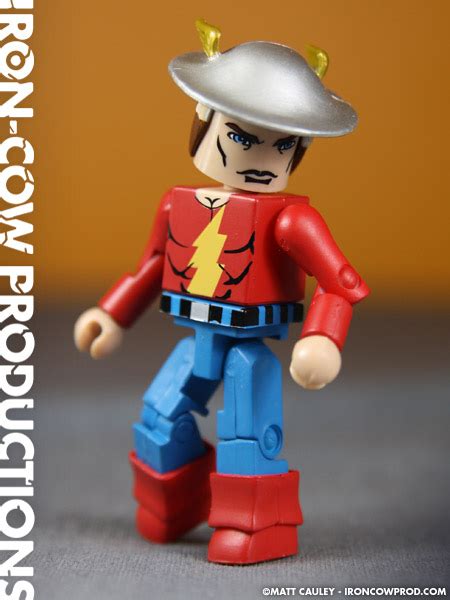 Iron-Cow Productions » DC Minimates Wave 4: Golden Age Flash