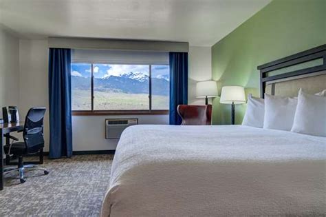 Ridgeline Hotel at Yellowstone Gardiner, MT - See Discounts