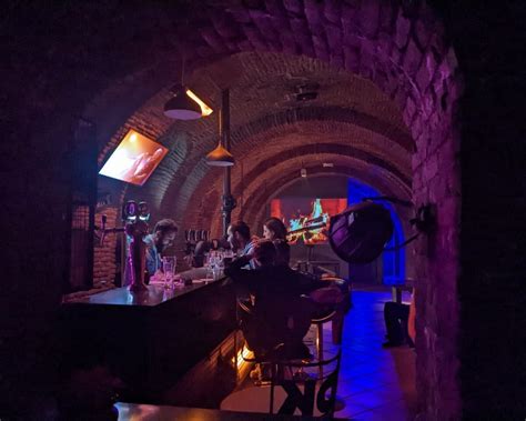 Bunker Bar (Tbilisi) - ATUALIZADO 2022 O que saber antes de ir - Sobre ...