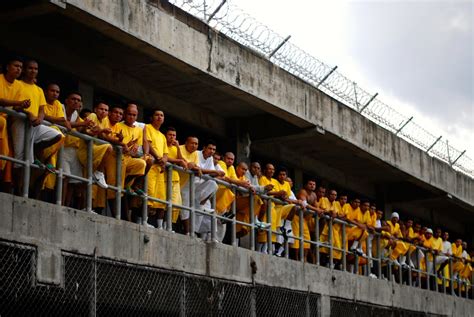 El Salvador Can't Separate Gang Members In Prisons - Business Insider