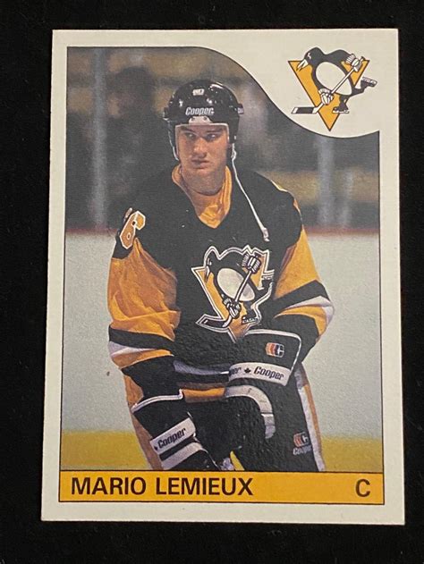 Lot - (EXMT-NM) 1985-86 Topps Mario Lemieux Rookie # 9 Hockey Card - Pittsburg Penguins - HOF