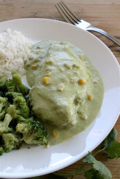 Chicken in Creamy Poblano Sauce (or Pollo en Crema de Chile Poblano)