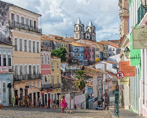 O Pelourinho em Salvador: da arquitetura colonial ao Olodum | ArchDaily Brasil