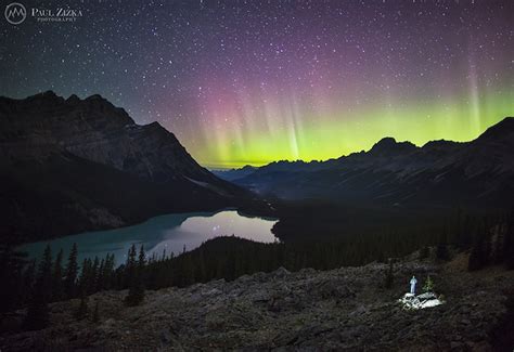 Alone in Breathtaking Landscapes-12 – Fubiz Media