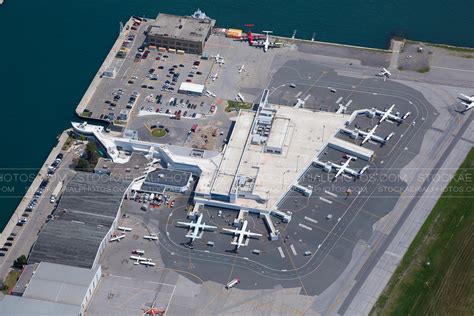 Aerial Photo | Billy Bishop Toronto City Airport Terminal (CYTZ)